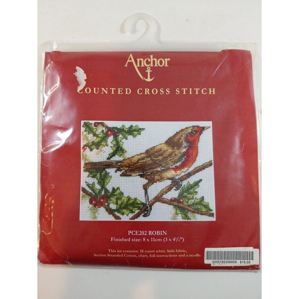 Anchor PCE202 Robin Counted Cross Stitch Kit - Bird & Holly Design, UK Made